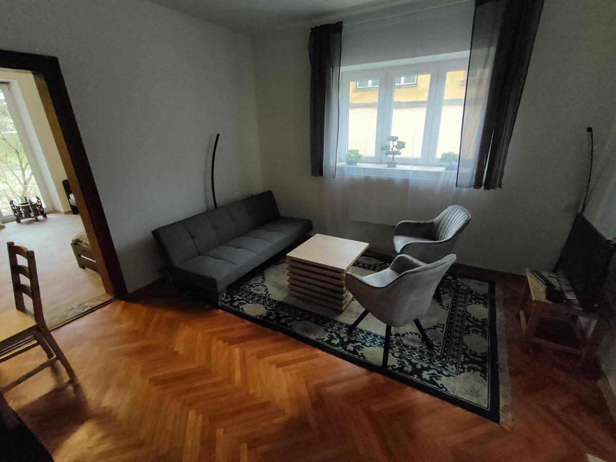 Apartmany Na Ceste Десна Екстер'єр фото