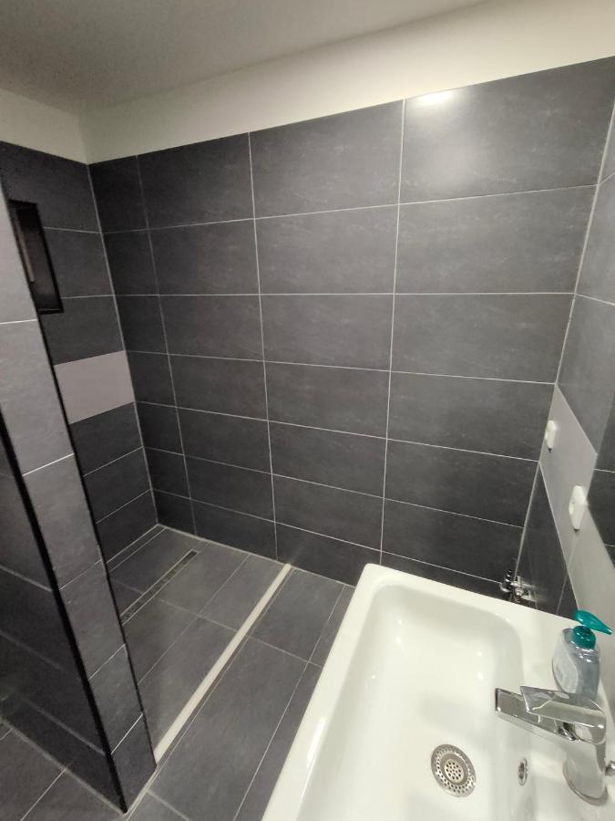 Apartmany Na Ceste Десна Екстер'єр фото
